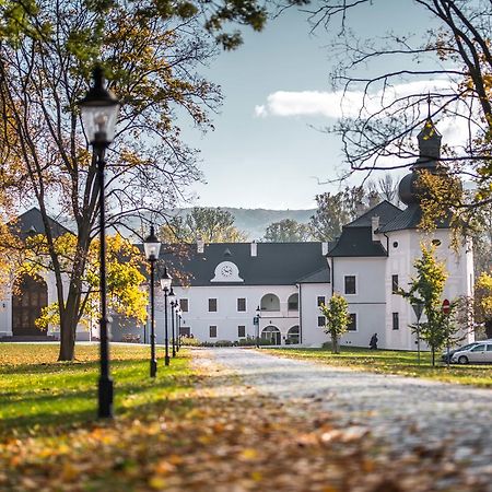 Chateau Appony Luaran gambar