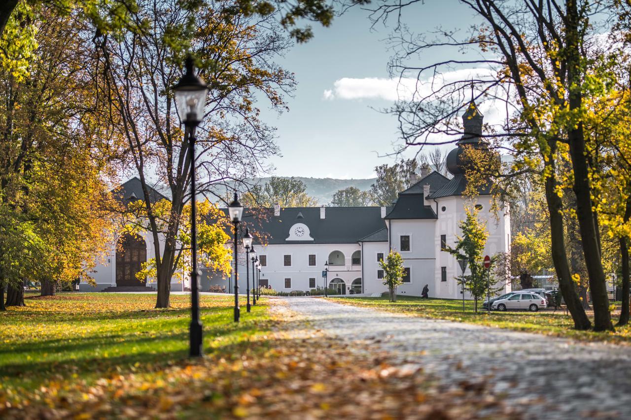 Chateau Appony Luaran gambar